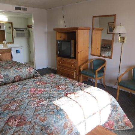 Pine Crest Motor Lodge Holly Springs Extérieur photo