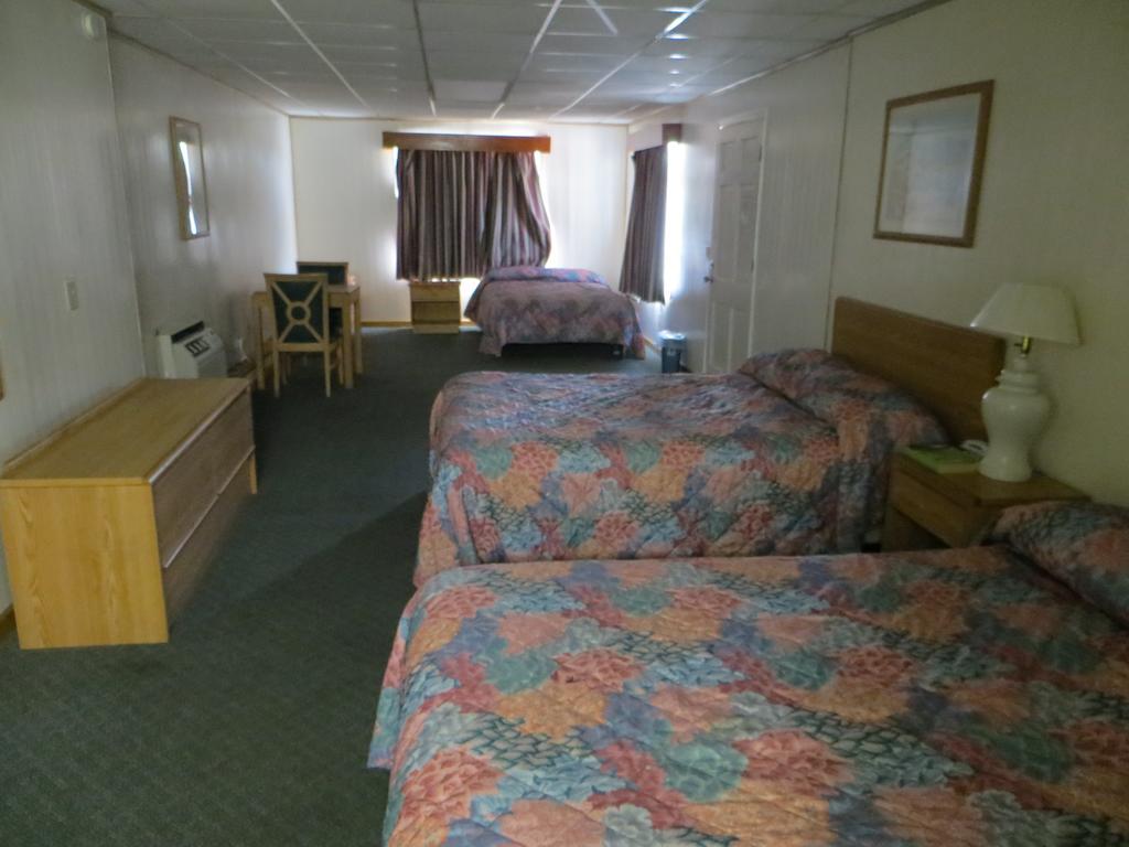 Pine Crest Motor Lodge Holly Springs Chambre photo